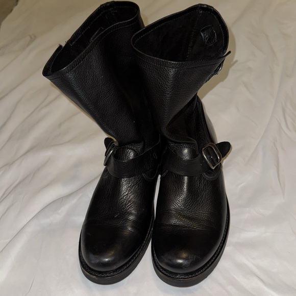 Frye Black Leather Slouchy Booties - size 9.5 - Picture 8 of 12